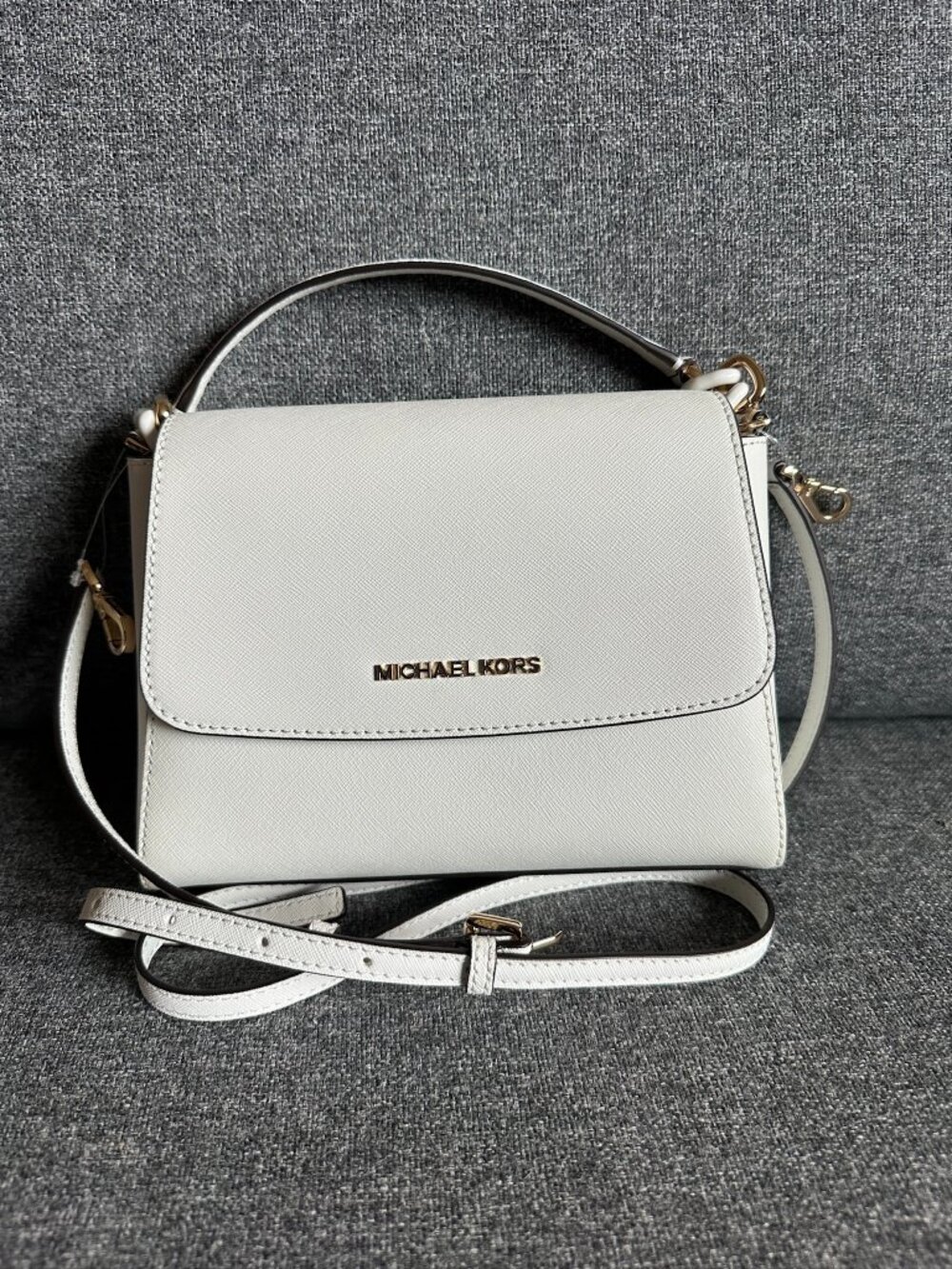 NWT Rare MK Michael Kors Sofia Small Saffiano Leather Satchel Bag In White/Gold